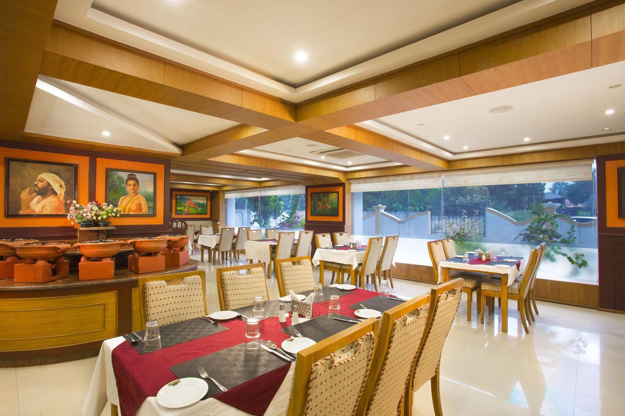 Atlas Airport Hotel Apartment Nedumbassery Eksteriør billede