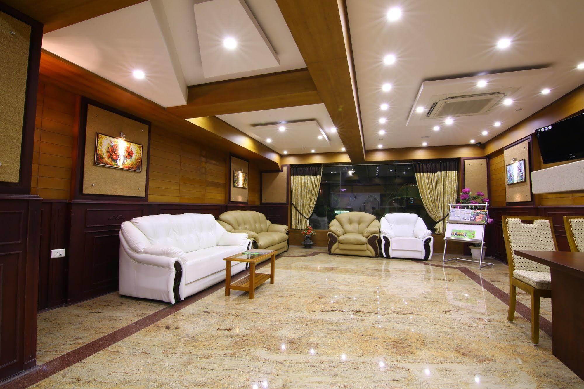 Atlas Airport Hotel Apartment Nedumbassery Eksteriør billede